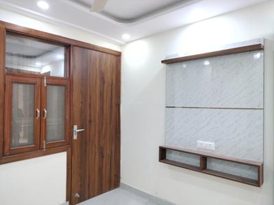 Bedroom Image of 1150 Sq.ft 2 BHK Apartment / Flat for sale in Pochanpur Colony New Delhi for Rs. 6600000