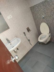 Bathroom Image of 2095 Sq.ft 3 BHK Apartment / Flat for rent in Gem Ascentia, Shilpa Hills Hyderabad for Rs. 55000
