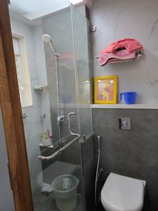 Bathroom Image of 1450 Sq.ft 3 BHK Apartment / Flat for sale in Andheri West Mumbai for Rs. 50000000