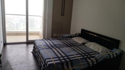 Bedroom Image of 2105 Sq.ft 3 BHK Apartment / Flat for rent in Supertech Supernova, Sector 94 Noida for Rs. 75000