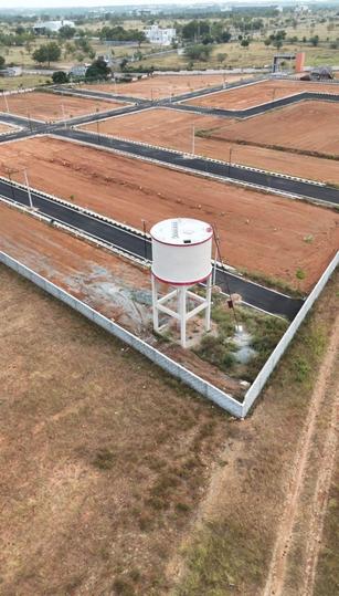 Everest Brooksdale Main Image 1