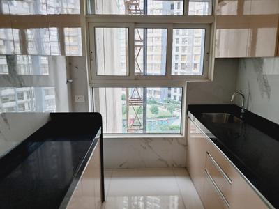 Kitchen Image of 585 Sq.ft 2 BHK Apartment / Flat for sale in Mulund West Mumbai for Rs. 17800000