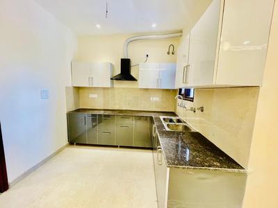 Kitchen Image of 945 Sq.ft 2 BHK Apartment / Flat for sale in Kharar Mohali for Rs. 4590000