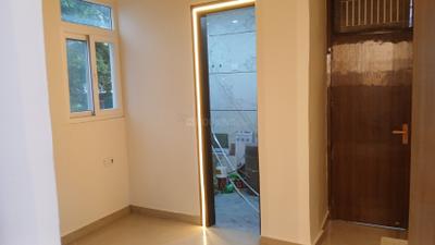 Bedroom Image of 1450 Sq.ft 3 BHK Apartment / Flat for sale in Indirapuram Ghaziabad for Rs. 10800000