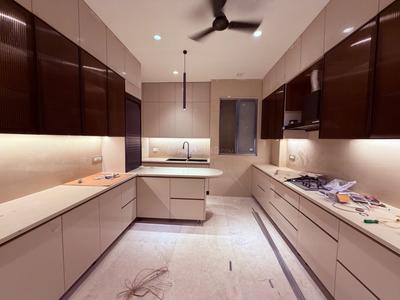 Kitchen Image of 2925 Sq.ft 4 BHK Builder Floor for sale in Defence Colony New Delhi for Rs. 160000000