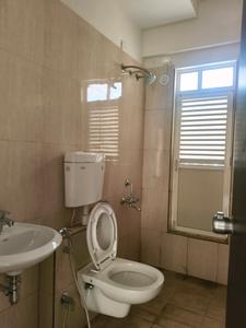 Common Bathroom Image of 935 Sq.ft 2 BHK Apartment / Flat for sale in Puraniks Abitante Fiore, Bavdhan Pune for Rs. 8300000