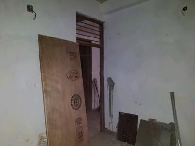Bedroom Image of 1100 Sq.ft 3 BHK Apartment / Flat for sale in Govindpuram Ghaziabad for Rs. 4500000
