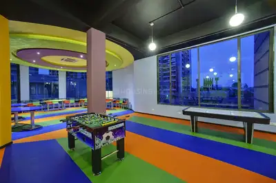 5 BHK Flat