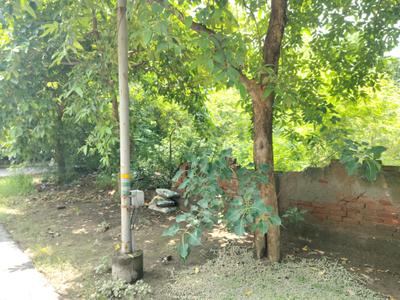 Image of 300 Sq.ft Residential Plot / Land for sale in Sigma 1, Greater Noida for Rs. 40000000