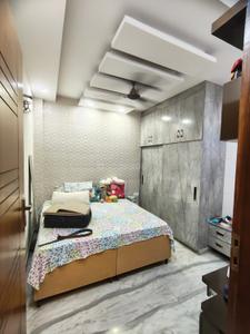 Bedroom Image of 1200 Sq.ft 3 BHK Builder Floor for rent in Mansarover Garden New Delhi for Rs. 45000