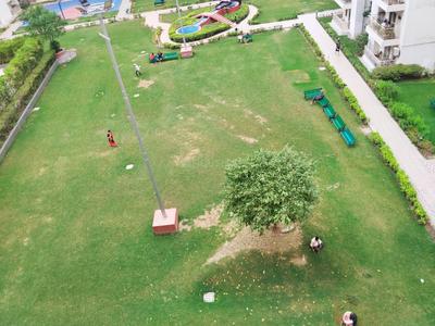 Image of 1190 Sq.ft 2.5 BHK Apartment / Flat for sale in VVIP Homes, Noida Extension, Greater Noida for Rs. 10400000