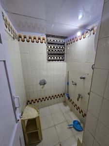 Bathroom Image of 525 Sq.ft 1 BHK Apartment / Flat for rent in Kandivali East Mumbai for Rs. 34000