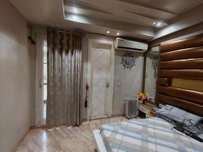 Bedroom Image of 1800 Sq.ft 4 BHK Builder Floor for sale in Ashok Vihar New Delhi for Rs. 48000000