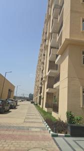 Image of 640 Sq.ft 2 BHK Apartment / Flat for sale in Signature Global Orchard Avenue , Sector 93, Gurgaon for Rs. 5800000