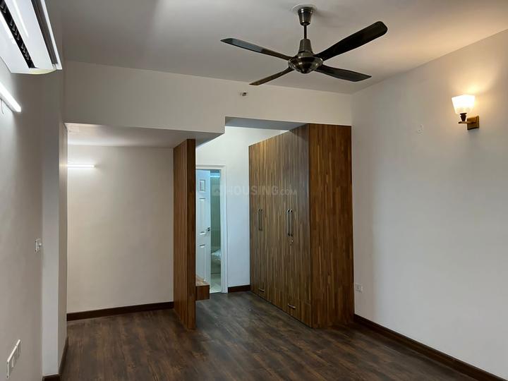 Signature Tower Bedroom 1