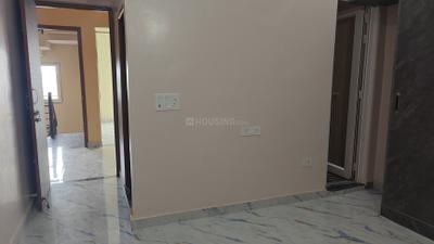 Bedroom Image of 834 Sq.ft 2 BHK Builder Floor for rent in Sapphire Residency, Kasimpur Viruha Lucknow for Rs. 15000