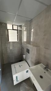 Bathroom Image of 870 Sq.ft 3 BHK Apartment / Flat for rent in Siddha Sky, Sion Mumbai for Rs. 120000