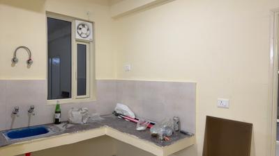 Kitchen Image of 430 Sq.ft 1 BHK Apartment / Flat for sale in Pyramid Infinity, Southern Peripheral Road Gurgaon for Rs. 5500000