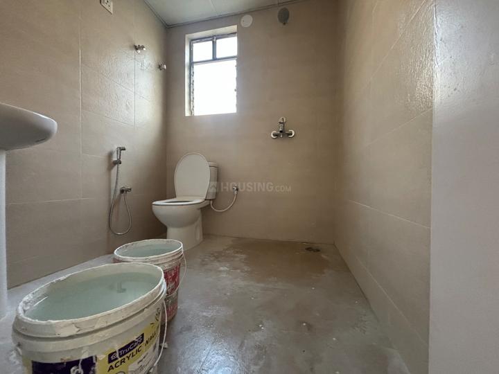 Stand Alone Bathroom 1