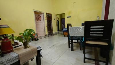 Living Room Image of 3000 Sq.ft 7 BHK Independent House for sale in Behala Kolkata for Rs. 13000000