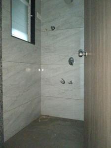 Common Bathroom Image of 420 Sq.ft 1 BHK Apartment / Flat for rent in Koliwada Thane for Rs. 17000