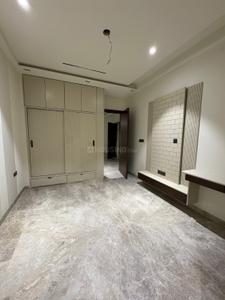Bedroom Image of 1440 Sq.ft 3 BHK Builder Floor for sale in Mukherjee Nagar New Delhi for Rs. 21000000