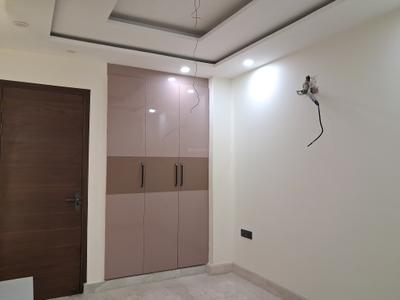Bedroom Image of 757 Sq.ft 2 BHK Builder Floor for sale in Paschim Vihar New Delhi for Rs. 14500000