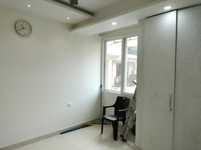 Bedroom Image of 2200 Sq.ft 4 BHK Apartment / Flat for sale in Kamakshi Apartment, Sector 6 Dwarka New Delhi for Rs. 35300000