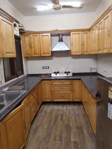 Kitchen Image of 1100 Sq.ft 3 BHK Apartment / Flat for sale in Siddharth Apartment, Paschim Vihar New Delhi for Rs. 13500000