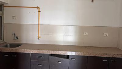 Kitchen Image of 1500 Sq.ft 2.5 BHK Apartment / Flat for rent in Adani The Meadows, Shantigram Ahmedabad for Rs. 26500