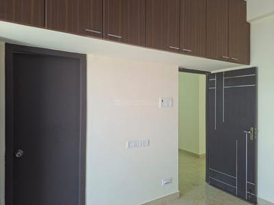 Bedroom Image of 950 Sq.ft 2 BHK Apartment / Flat for rent in Ramapuram Chennai for Rs. 27000