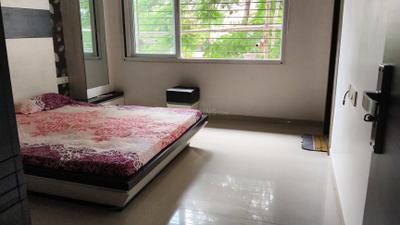 Bedroom Image of 1998 Sq.ft 3 BHK Apartment / Flat for sale in Paldi Ahmedabad for Rs. 19000000
