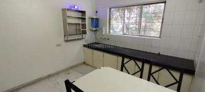 Kitchen Image of 900 Sq.ft 2 BHK Independent House for rent in Shivaji Nagar Pune for Rs. 45000