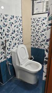 Bathroom Image of 480 Sq.ft 1 RK Apartment / Flat for rent in Kondapur Hyderabad for Rs. 16000