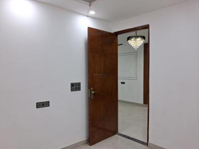 Bedroom Image of 1500 Sq.ft 4 BHK Apartment / Flat for sale in JMD Aashirwad Apartment, Sector 73 Noida for Rs. 5500000