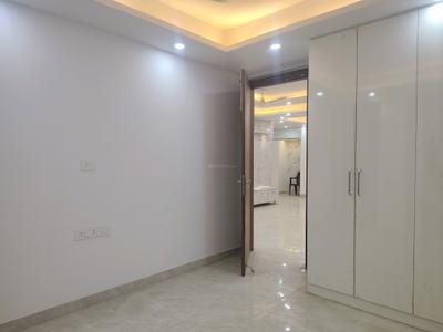 Bedroom Image of 1800 Sq.ft 4 BHK Builder Floor for sale in Freedom Fighters Enclave New Delhi for Rs. 19000000