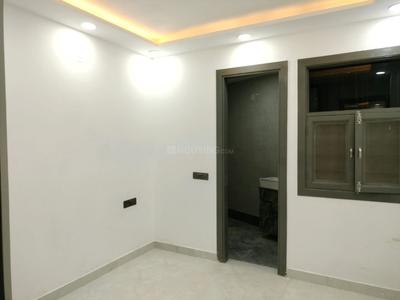 Bedroom Image of 810 Sq.ft 2 BHK Builder Floor for sale in Sector 21 Rohini New Delhi for Rs. 7600000