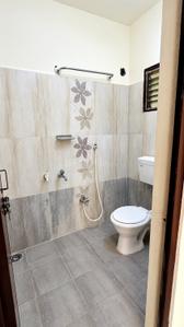 Bathroom Image of 1036 Sq.ft 2 BHK Apartment / Flat for sale in Kishanpura Warangal for Rs. 5600000