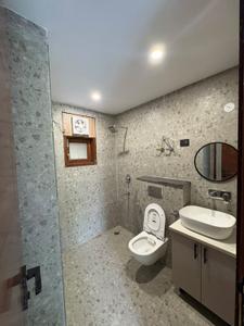 Image of 1350 Sq.ft 3 BHK Apartment / Flat for sale in Vasant Kunj, New Delhi for Rs. 20000000