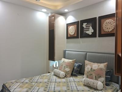 Bedroom Image of 600 Sq.ft 2 BHK Builder Floor for sale in Dwarka Mor New Delhi for Rs. 4000000