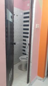 Image of 1300 Sq.ft 3 BHK Apartment / Flat for rent in Chinar Park, Kolkata for Rs. 32000
