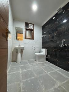 Bathroom Image of 1200 Sq.ft 2 BHK Builder Floor for sale in Ridhi Homes Greenfield Floors, Green Field Colony Faridabad for Rs. 5000000