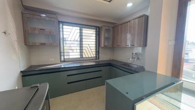 Kitchen Image of 800 Sq.ft 1 BHK Apartment / Flat for rent in Mahalakshmi Nagar Indore for Rs. 20000