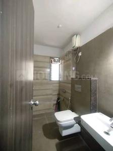 Bathroom Image of 780 Sq.ft 2 BHK Apartment / Flat for rent in Siddhi Highland Haven, Thane West Thane for Rs. 43000