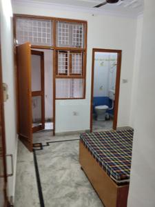 Bedroom Image of 550 Sq.ft 1 BHK Builder Floor for rent in Vaishali Ghaziabad for Rs. 15500