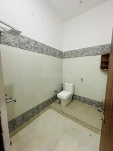 Bathroom Image of 1336 Sq.ft 2 BHK Builder Floor for rent in Anand Vihar Hapur for Rs. 11500