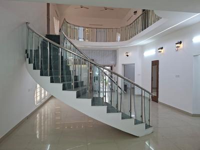 Image of 3800 Sq.ft 5 BHK Duplex for rent in Ramapuram, Chennai for Rs. 100000