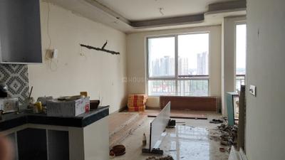 Living Room Image of 610 Sq.ft 1 BHK Apartment / Flat for sale in Jaypee Kensington Boulevard, Sector 131 Noida for Rs. 6000000