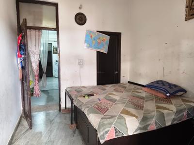 Bedroom Image of 1200 Sq.ft 3 BHK Apartment / Flat for sale in Indirapuram Ghaziabad for Rs. 10500000