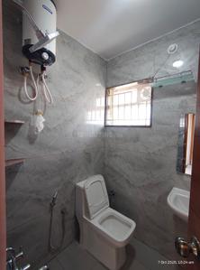 Bathroom Image of 1450 Sq.ft 3 BHK Apartment / Flat for rent in R.K. Hegde Nagar Bengaluru for Rs. 40000